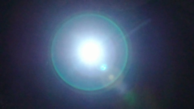 Video Reference: Light, Sky, Daytime, Atmosphere, Blue, Lens flare, Atmospheric phenomenon, Lighting, Sunlight, Celestial event