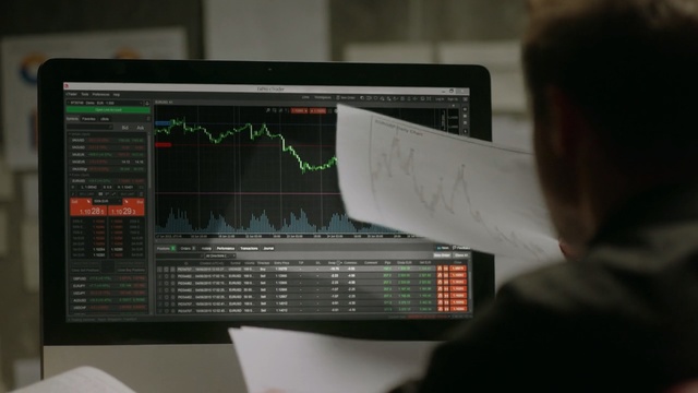 Video Reference: monitor, electronic equipment, equipment, technology, computer, digital, effects, three dimensional, graphics