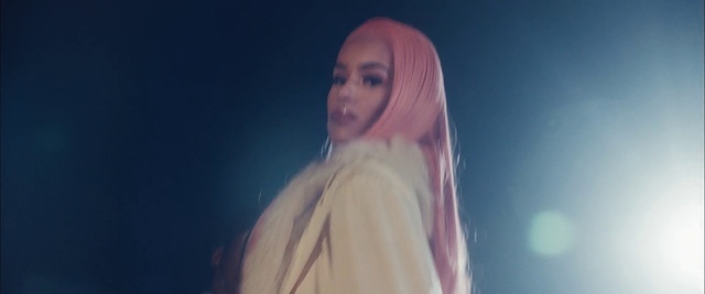 Video Reference: Pink, Blond, Long hair, Photography, Portrait, Performance