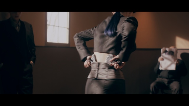 Video Reference: snapshot, photography, girl, darkness, fashion, human, gentleman, muscle, fun, screenshot