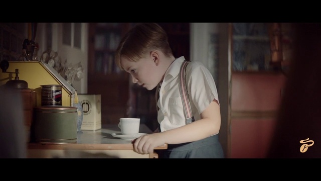 Video Reference: Photograph, Snapshot, Human, Photography, Shoulder, Standing, Arm, Fun, Hand, Human body