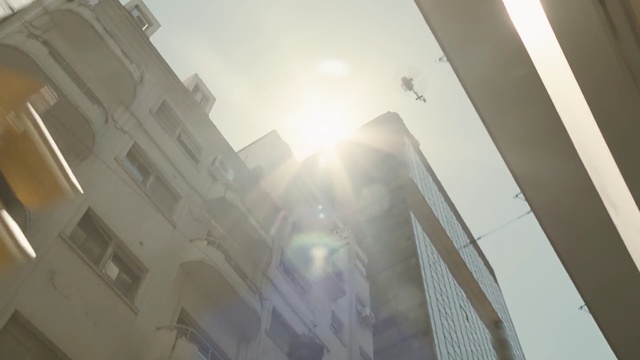 Video Reference: White, Daytime, Light, Sky, Architecture, Atmospheric phenomenon, Sunlight, Line, Daylighting, Ceiling