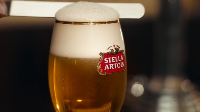 Video Reference: drink, beer glass, beer, alcoholic beverage, pint us, pint glass, alcohol, lager, glass