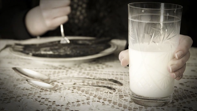 Video Reference: drink, dairy product, milk, tableware, food