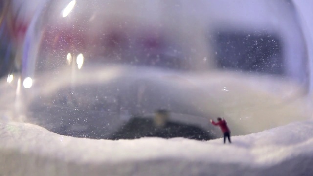 Video Reference: Snow, Winter, Geological phenomenon, Atmospheric phenomenon, Freezing, Atmosphere, Sky, Winter storm, Blizzard, Piste