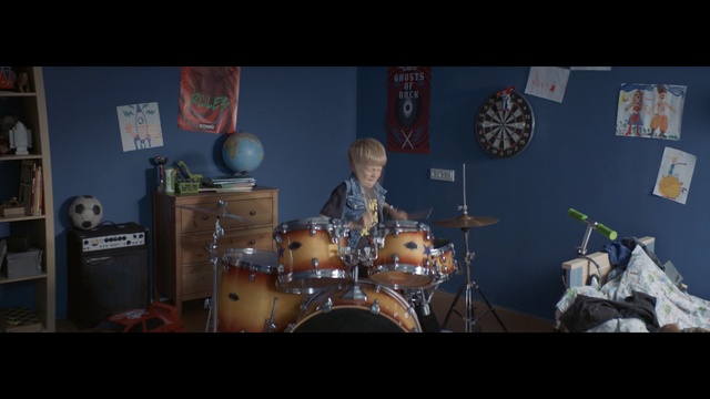 Video Reference: drums, drum, percussion, musical instrument, drummer, tom tom drum, musical instrument accessory, skin head percussion instrument, guitarist, music, Person