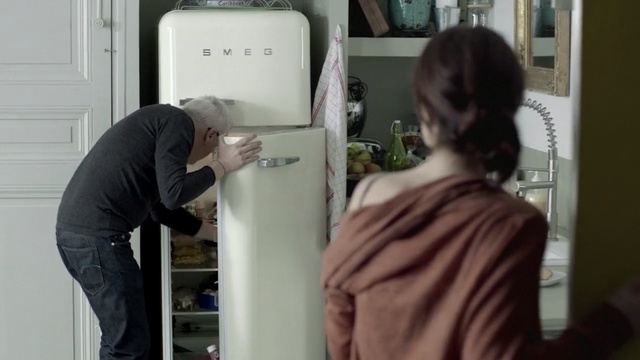 Video Reference: refrigerator, white goods, home appliance, device, appliance