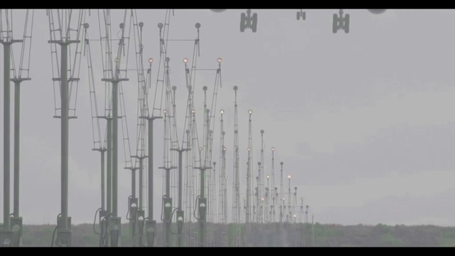 Video Reference: Atmospheric phenomenon, Architecture, Skyscraper, Public utility, Tower