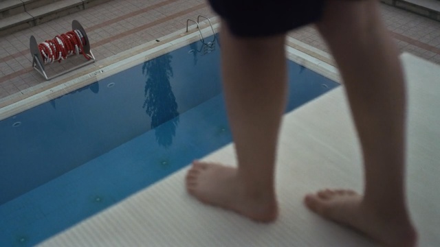 Video Reference: hand