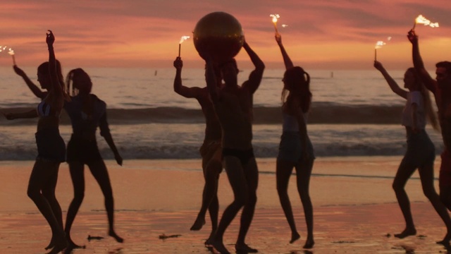 Video Reference: People on beach, Fun, Human, Vacation, Happy, Friendship, Horizon, Beach volleyball, Gesture, Beach