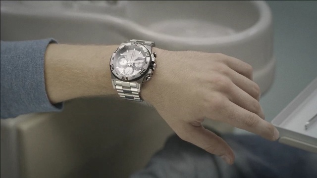 Video Reference: ring, jewellery, watch, wrist, hand, diamond, finger, wedding ring, metal, platinum