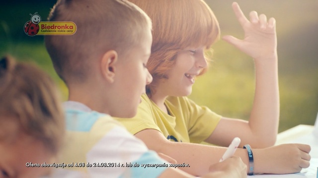 Video Reference: Child, Happy, Learning, Fun, Love, Sharing, Photo caption, Gesture, Toddler, Father