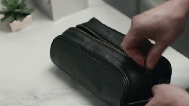 Video Reference: Leather, Wallet, Fashion accessory, Bag, Textile, Handbag
