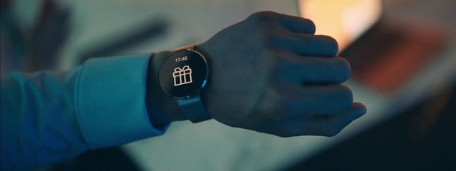 Video Reference: Wrist, Blue, Hand, Finger, Arm, Turquoise, Glove, Personal protective equipment, Watch, Nail