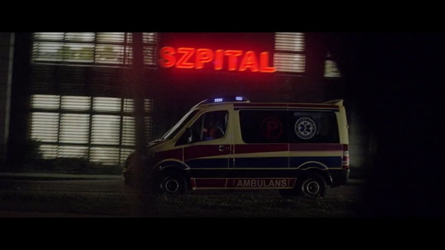 Video Reference: Land vehicle, Vehicle, Car, Van, Emergency vehicle, Emergency, Mode of transport, Emergency service, Police, Ambulance