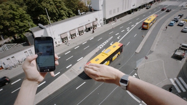 Video Reference: Motor vehicle, Transport, Lane, Mode of transport, Technology, Vehicle, Road, Traffic, Infrastructure, Electronic device