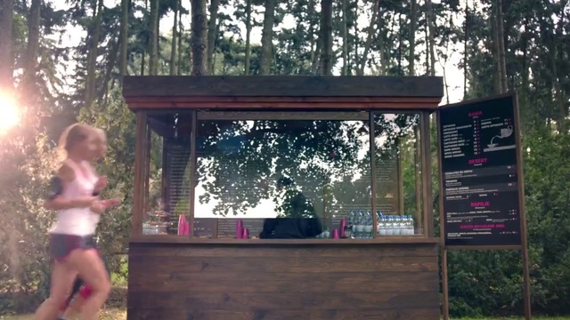 Video Reference: Public space, Tree, Fun, Landscape, Leisure, Recreation, Plant, Outdoor structure, Woodland, Park