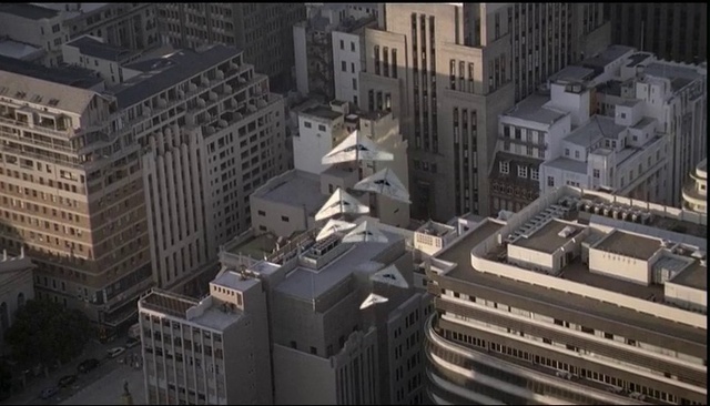 Video Reference: Metropolis, Metropolitan area, City, Urban area, Landmark, Human settlement, Cityscape, Skyscraper, Downtown, Architecture