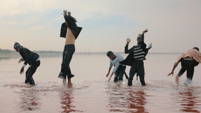 Video Reference: water, sea, fun, beach, vacation, sand, tourism, ocean, recreation, leisure, Person