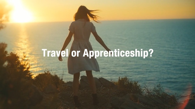 Video Reference: People in nature, Sky, Sea, Morning, Sunlight, Summer, Horizon, Ocean, Happy, Friendship