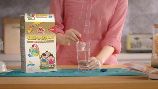 Video Reference: toy, play, product, Person