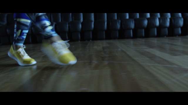 Video Reference: blue, footwear, yellow, green, light, shoe, bowling pin, darkness, screenshot, choreography