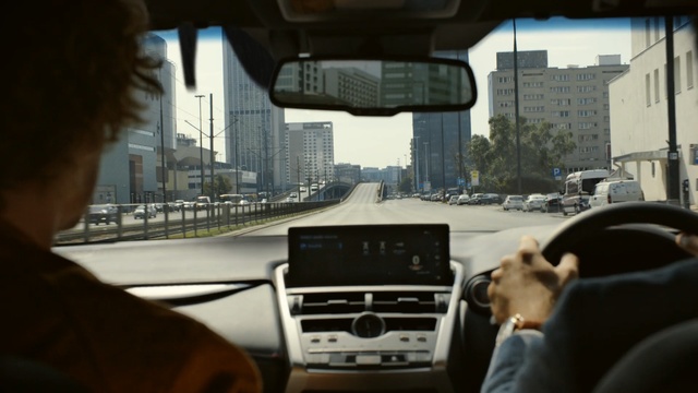 Video Reference: Driving, Vehicle, Car, Mode of transport, Technology, Windshield, Electronics, Infrastructure, Steering wheel, Automotive mirror