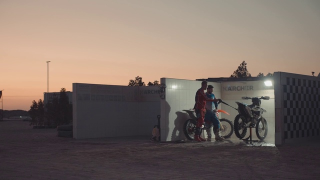 Video Reference: Bicycle motocross, Vehicle, Cycle sport, Freestyle bmx, Bicycle, Bmx bike, Recreation, Landscape, Cycling