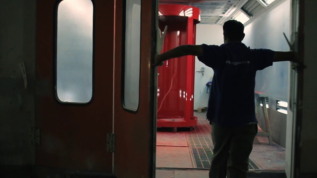 Video Reference: Transport, Standing, Red, Public transport, Door, Train