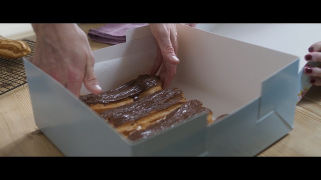 Video Reference: baking, food, chocolate, cuisine, snack, dessert