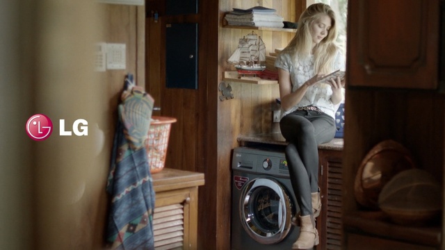 Video Reference: girl, laundry, product, window, major appliance, Person