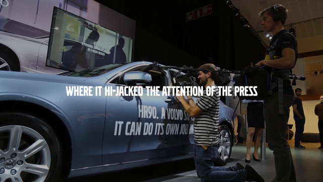 Video Reference: Motor vehicle, Luxury vehicle, Vehicle, Car, Automotive design, Performance car, Maserati, Sports sedan, Official, Person