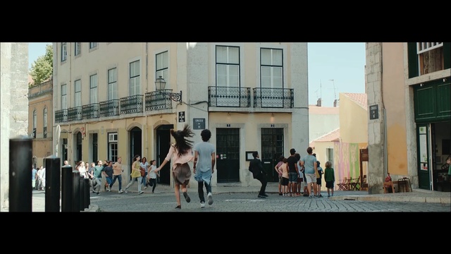 Video Reference: Snapshot, Architecture, Urban area, Street, Fun, Building, City, Facade, Tourism, Pedestrian, Person