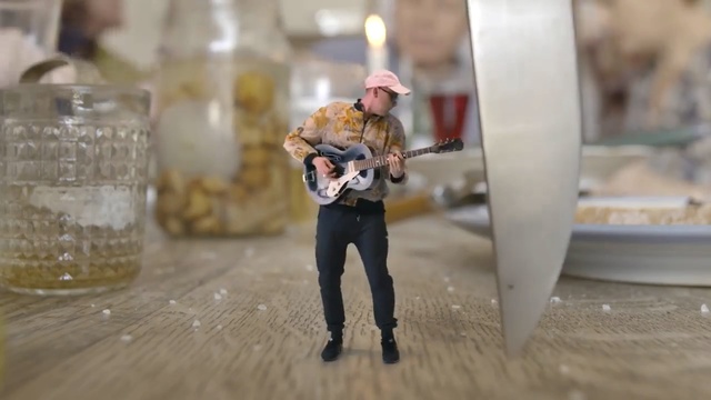 Video Reference: Miniature, Figurine, Person