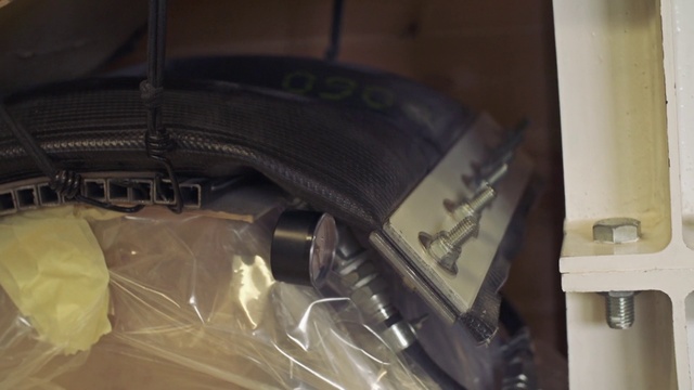 Video Reference: Light, Automotive exterior, Bumper