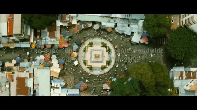 Video Reference: residential area, urban area, neighbourhood, suburb, landmark, urban design, city, home, bird's eye view, biome