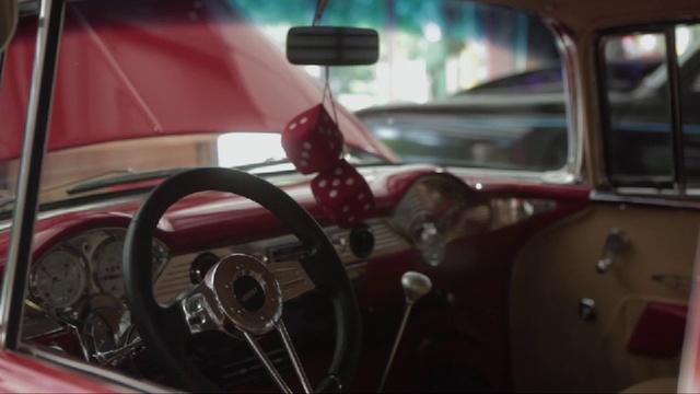 Video Reference: Land vehicle, Vehicle, Car, Motor vehicle, Vintage car, Classic car, Steering part, Steering wheel, Classic, Antique car