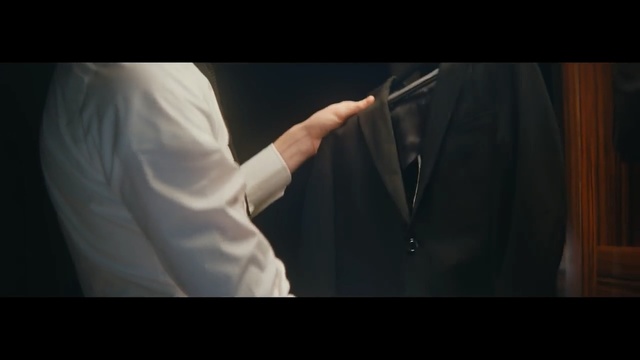 Video Reference: shoulder, darkness, hand, arm, human body, human, screenshot, joint, finger, scene