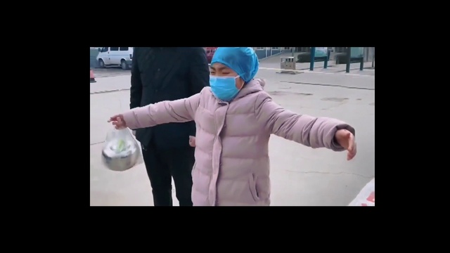 Video Reference: Cool, Snapshot, Human, Fun, Personal protective equipment, Outerwear, Photo caption, Headgear, Hand, Jacket