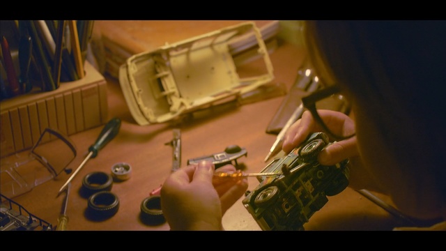 Video Reference: yellow, musical instrument, hand, finger, arm, nail, screenshot, space