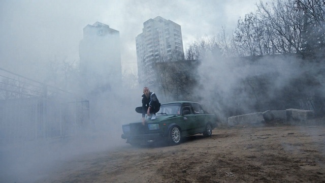 Video Reference: fog, dust, car, town, device, instrument, snow thrower, machine, water, landscape, rock