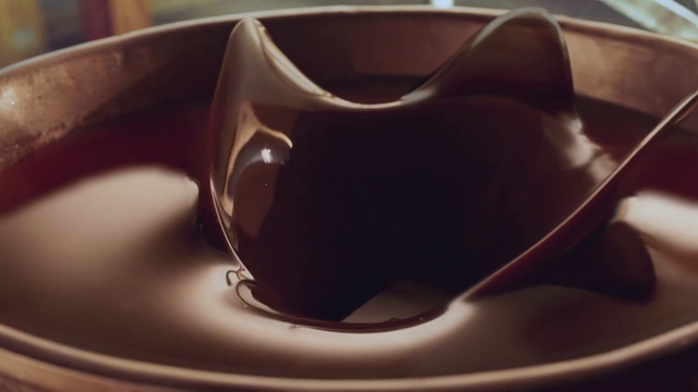 Video Reference: Chocolate syrup, Still life photography, Cup