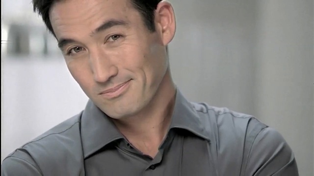 Video Reference: person, chin, forehead, cheek, white collar worker, muscle, neck, smile