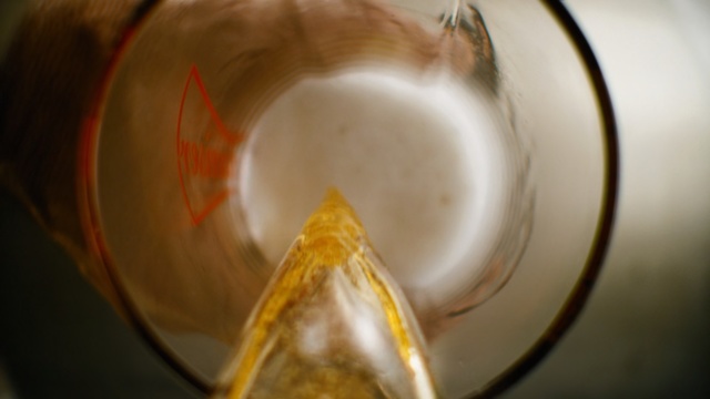 Video Reference: Circle, Glass