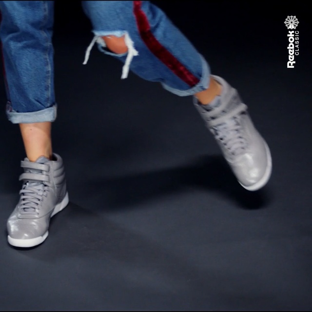 Video Reference: Footwear, Action figure, Shoe, Joint, Sneakers, Ankle, Plimsoll shoe, Toy, Athletic shoe, Sportswear