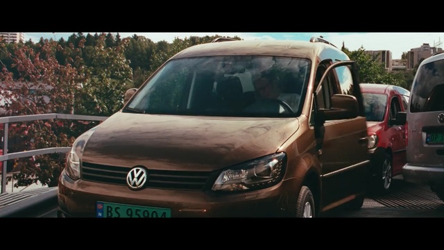 Video Reference: Land vehicle, Vehicle, Car, Motor vehicle, Volkswagen, Automotive design, Vehicle registration plate, Hatchback, Compact car