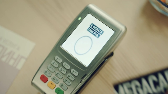 Video Reference: Gadget, Electronic device, Technology, Electronics, Communication Device, Mobile phone, Portable communications device, Feature phone