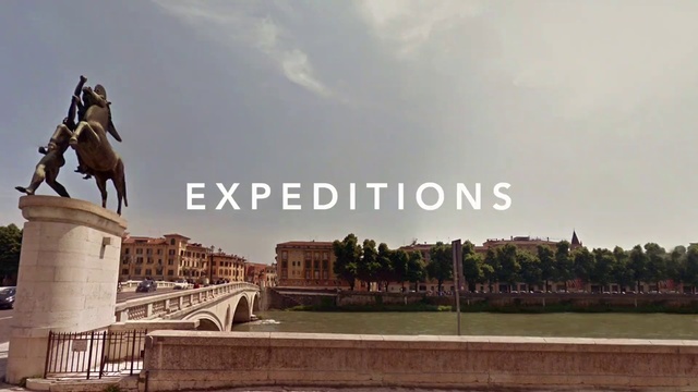 Video Reference: Landmark, Horse, Sky, Statue, Font, Horse racing, Monument, Building, Tourist attraction, City