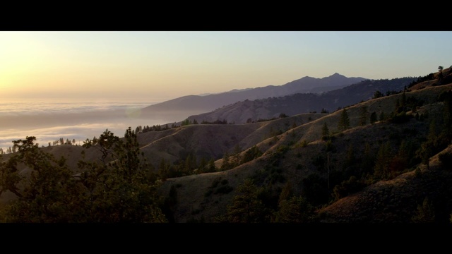 Video Reference: Mountainous landforms, Nature, Sky, Highland, Hill, Horizon, Atmospheric phenomenon, Morning, Wilderness, Badlands