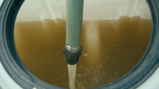 Video Reference: Food, Cup, Sitting, Bicycle, Table, View, Water, White, Mirror, Side, Bowl, Glass, Half, Close, Blue, Reflection, Plate, Yellow, Smoothie, Beverage